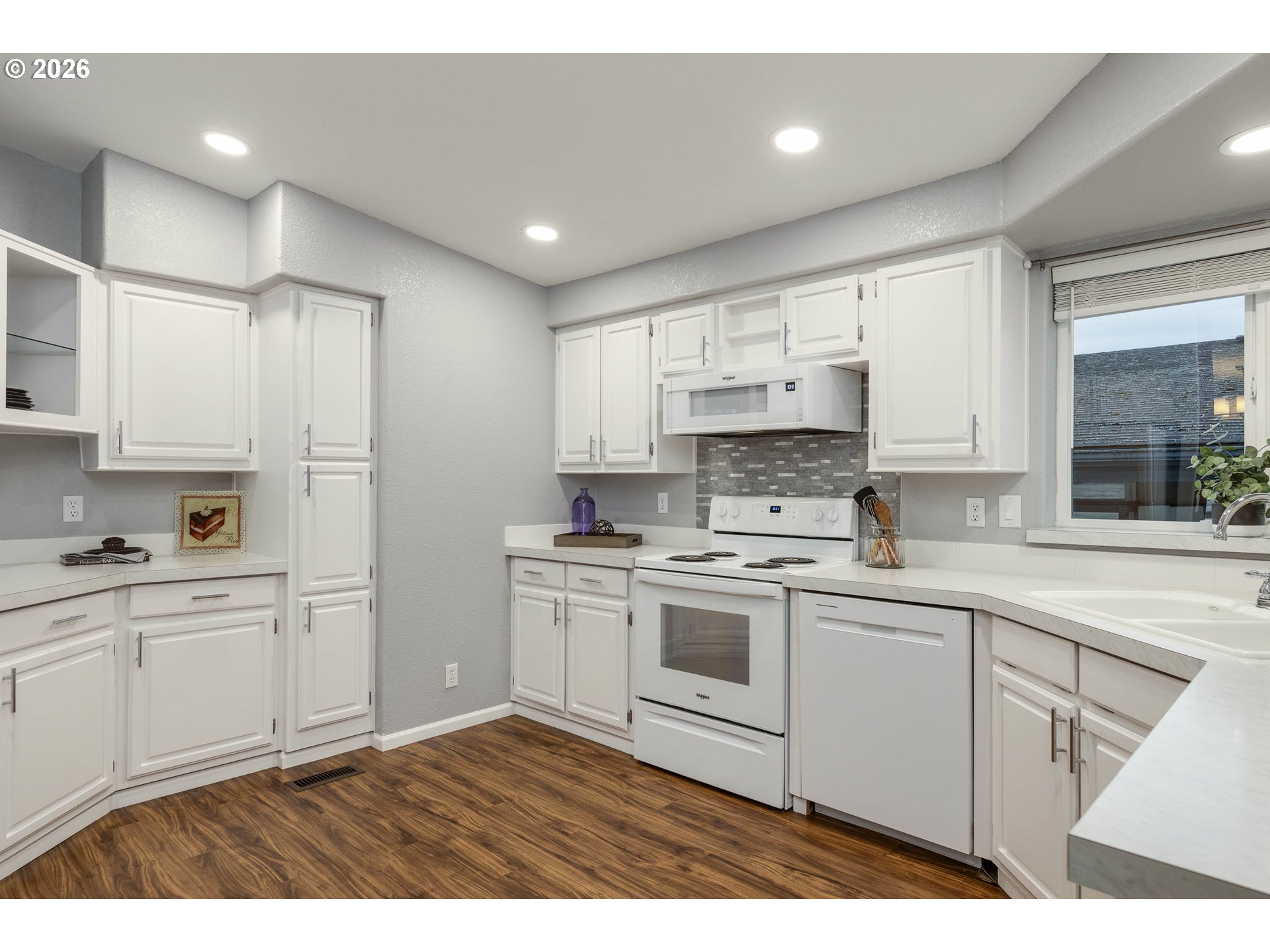 369 Gun Club Road, Unit 60 Woodland, WA 98674 - Photo 12 of 33 Kitchen