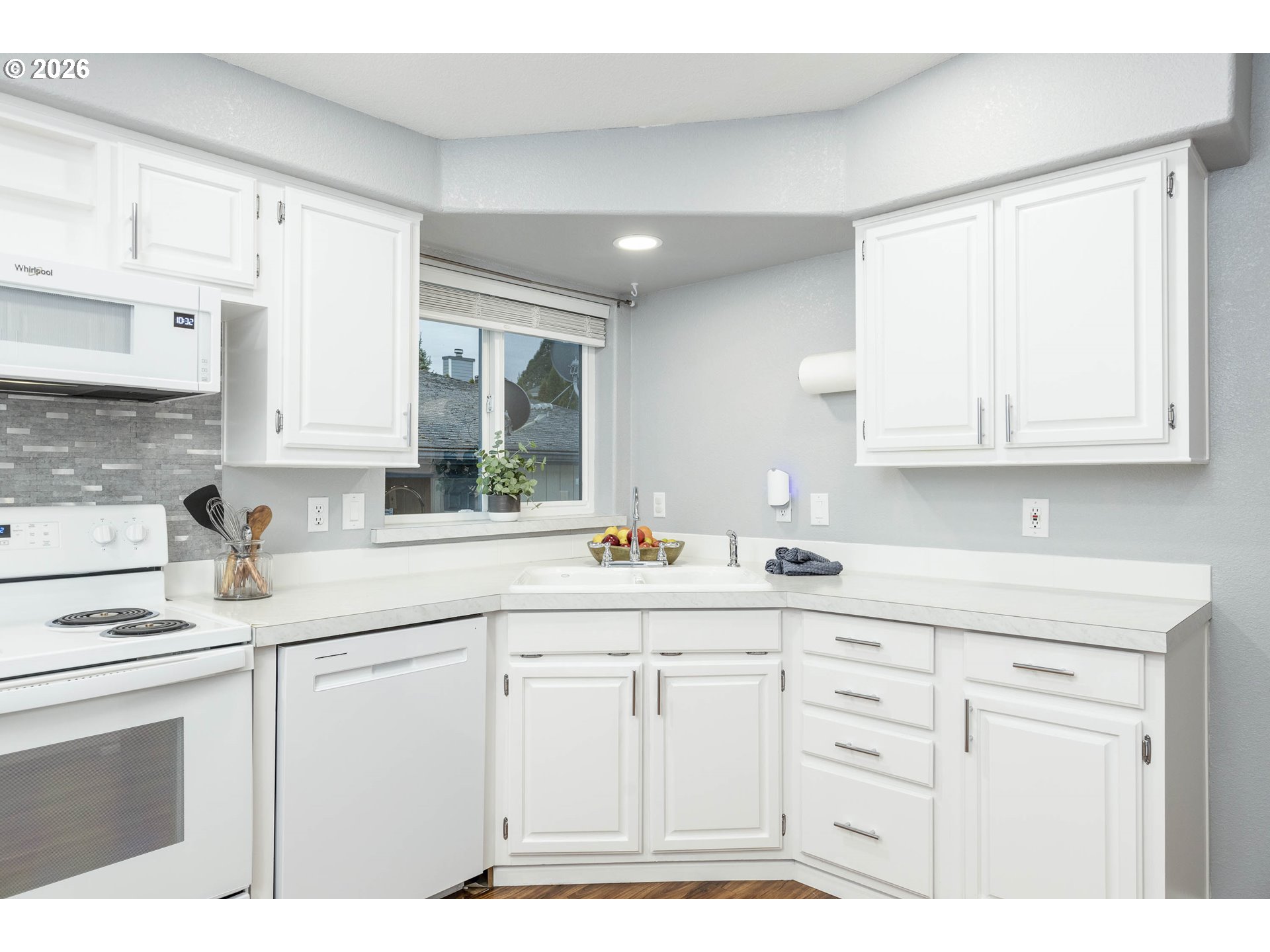 369 Gun Club Road, Unit 60 Woodland, WA 98674 - Photo 14 of 33 Kitchen