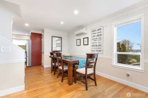 $1,095,000 | 2906 5th Avenue West, Seattle, WA 98119