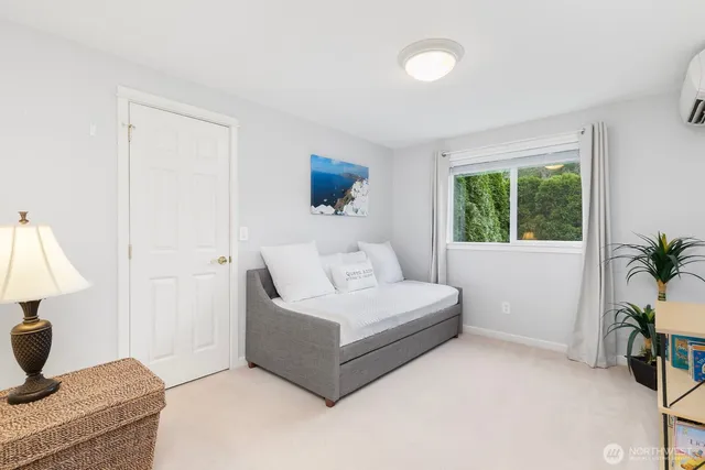 $1,095,000 | 2906 5th Avenue West, Seattle, WA 98119