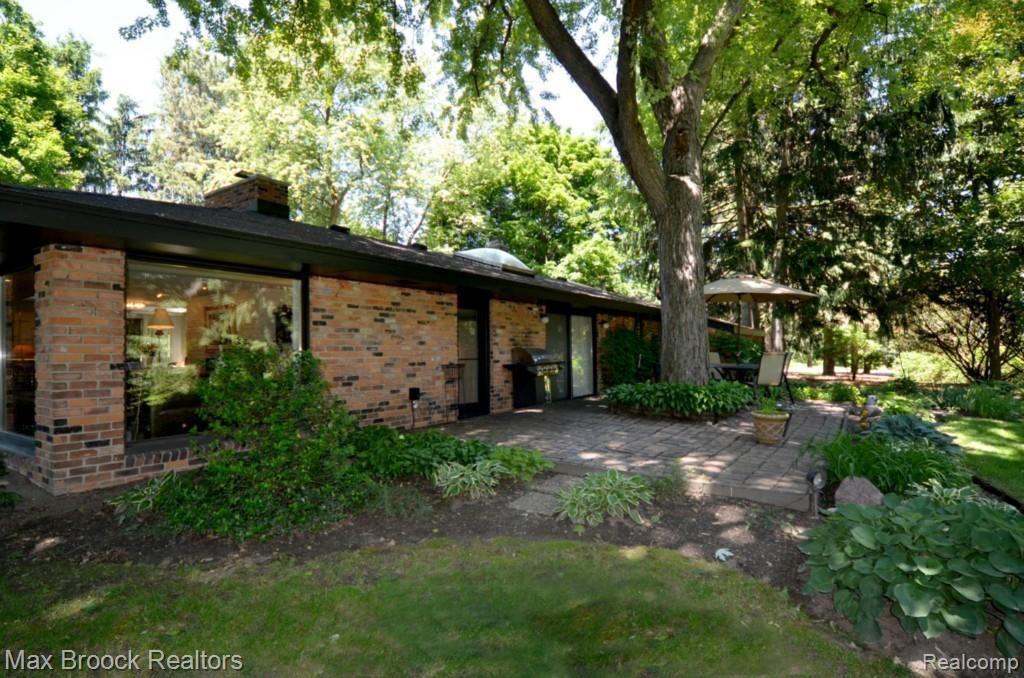3791 West Pemberton Road Bloomfield Hills, MI 48302 - Photo 24 of 82 Back12 copy.jpg