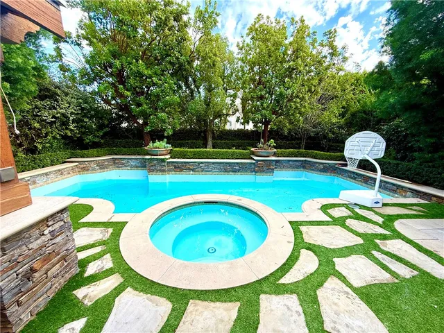 $1,549,000 | 31892 Wagon Wheel Lane, Rancho Santa Margarita, CA 92679