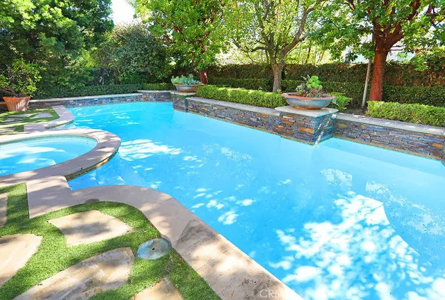 $1,549,000 | 31892 Wagon Wheel Lane, Rancho Santa Margarita, CA 92679