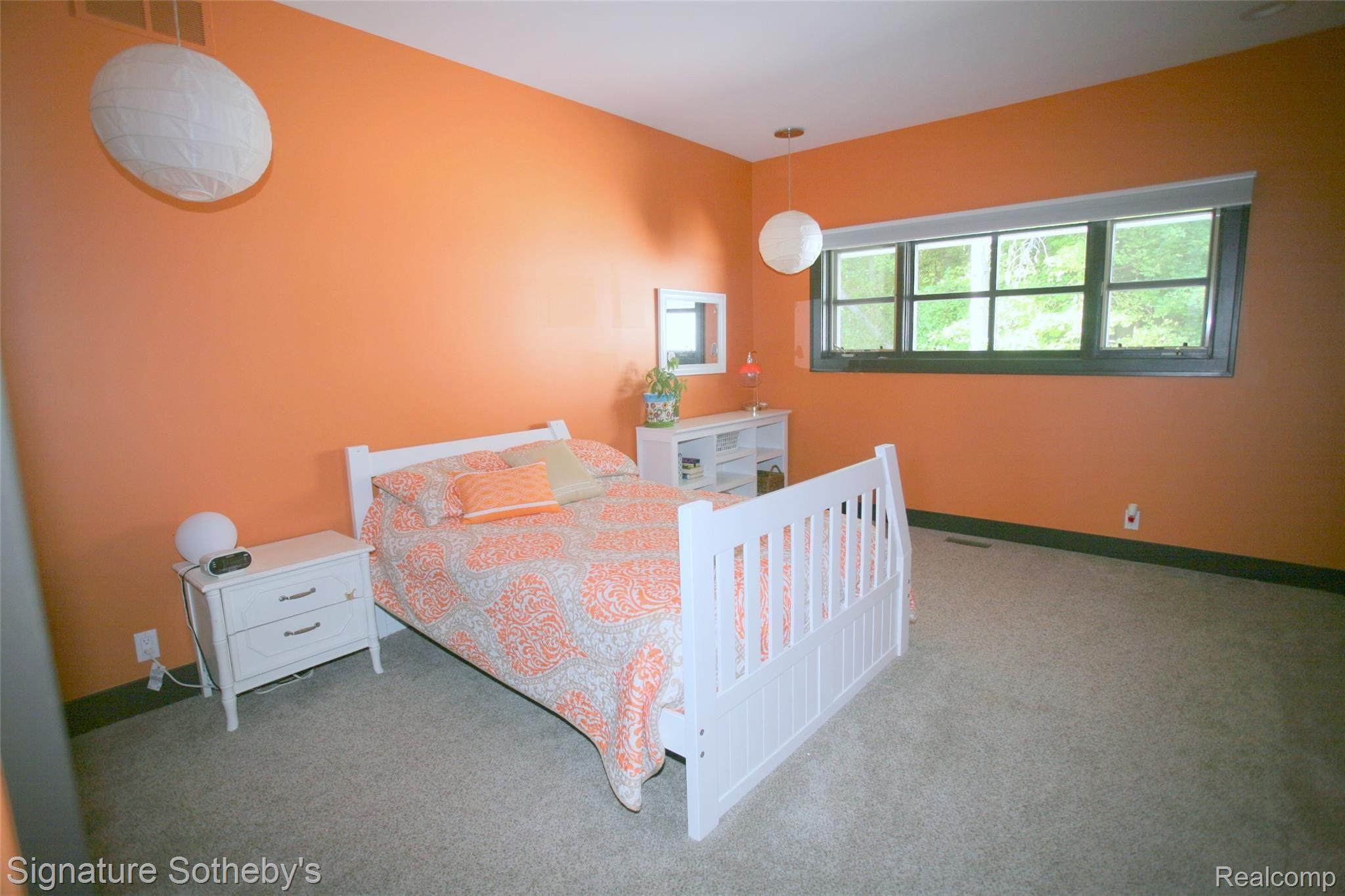 9100 Fox Hollow Road Clarkston, MI 48348 - Photo 25 of 52 Bedroom