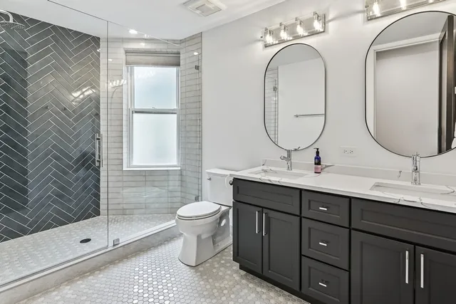 $1,795,000 | 2708 North Albany Avenue, Chicago, IL 60647