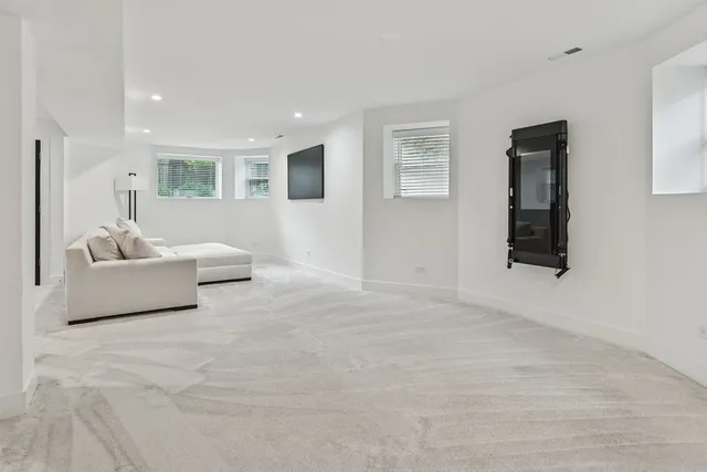 $1,795,000 | 2708 North Albany Avenue, Chicago, IL 60647