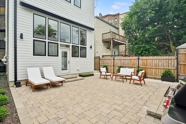 $1,795,000 | 2708 North Albany Avenue, Chicago, IL 60647