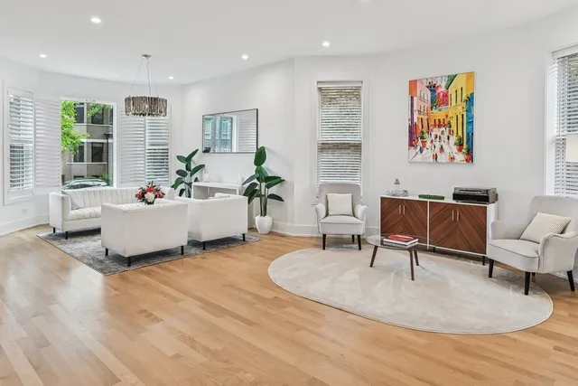 $1,795,000 | 2708 North Albany Avenue, Chicago, IL 60647