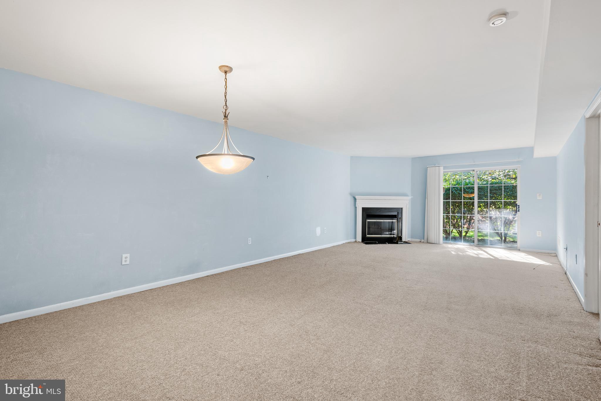 129 Valley Stream Circle Chesterbrook, PA 19087 - Photo 5 of 20 Gallery Image 5