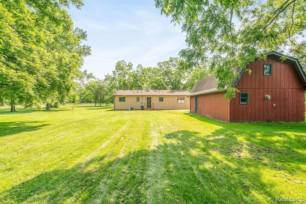 25326 Waltz Road New Boston, MI 48164 - Photo 25 of 36