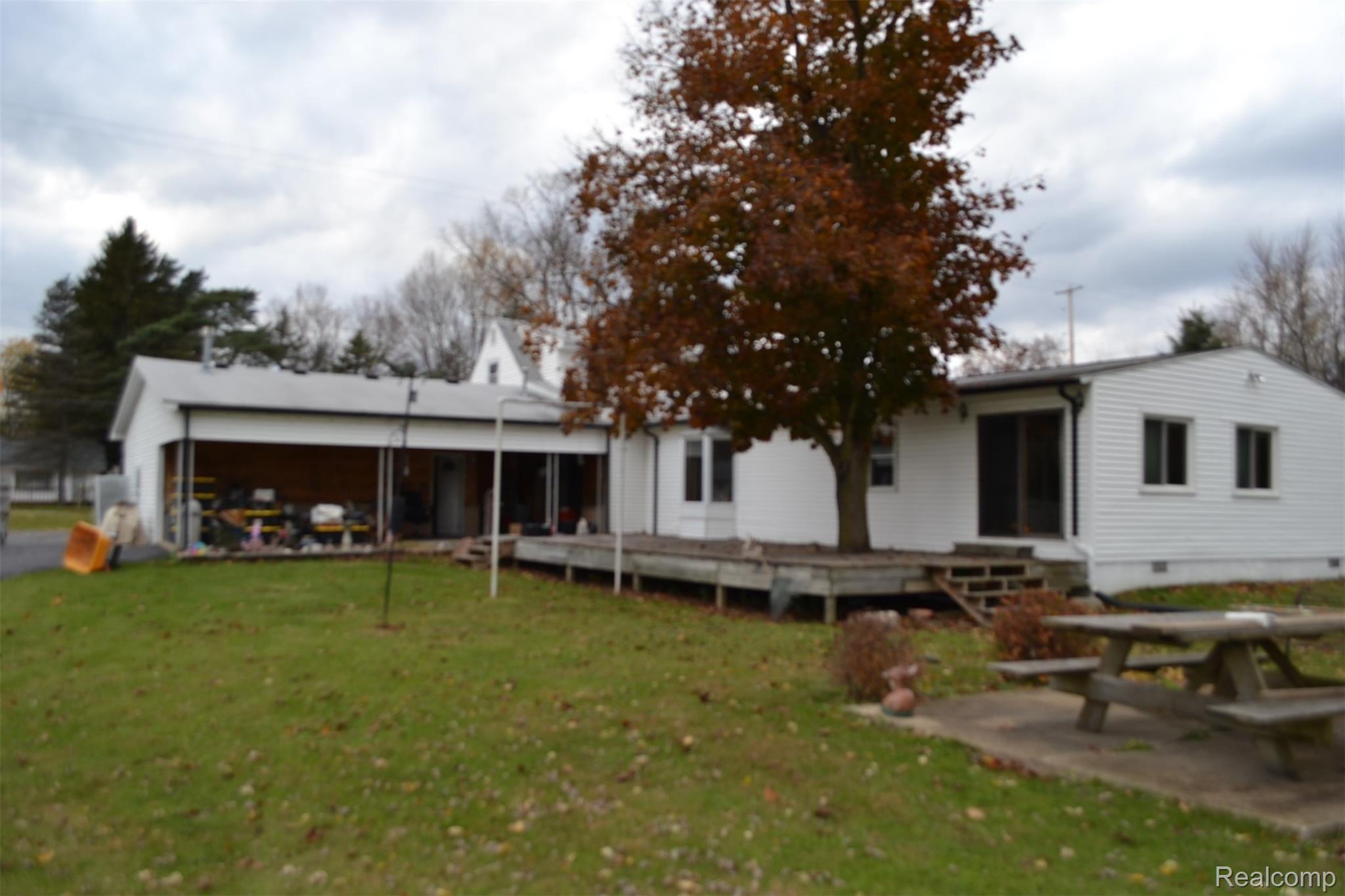10106 Clio Road Clio, MI 48420 - Photo 2 of 56 DSC_0134.JPG