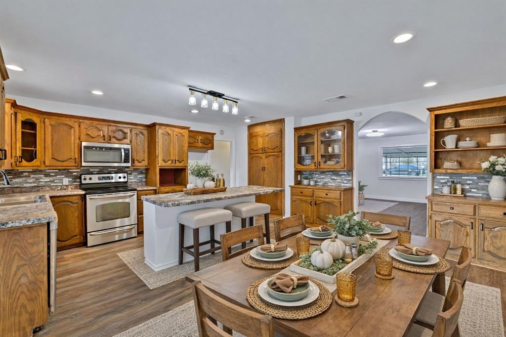 204 3rd Street Celeste, TX 75423 - Photo 15 of 38 Virtually Staged