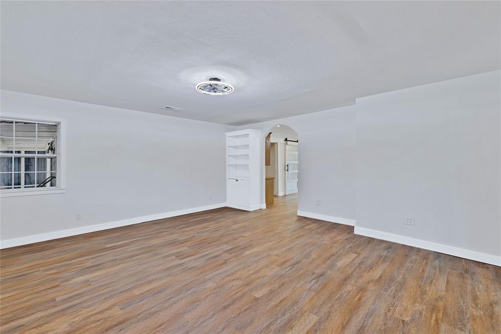 204 3rd Street Celeste, TX 75423 - Photo 3 of 38