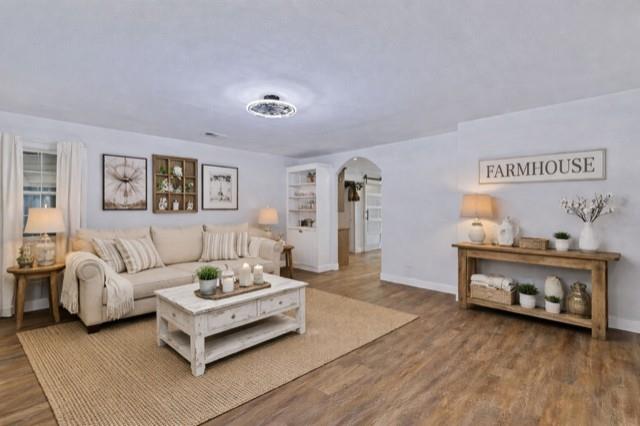 204 3rd Street Celeste, TX 75423 - Photo 4 of 38 Virtually Staged