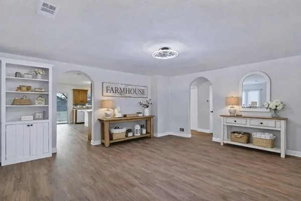 $275,000 | 204 3rd Street, Celeste, TX 75423