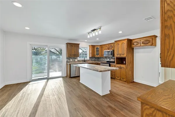 $275,000 | 204 3rd Street, Celeste, TX 75423