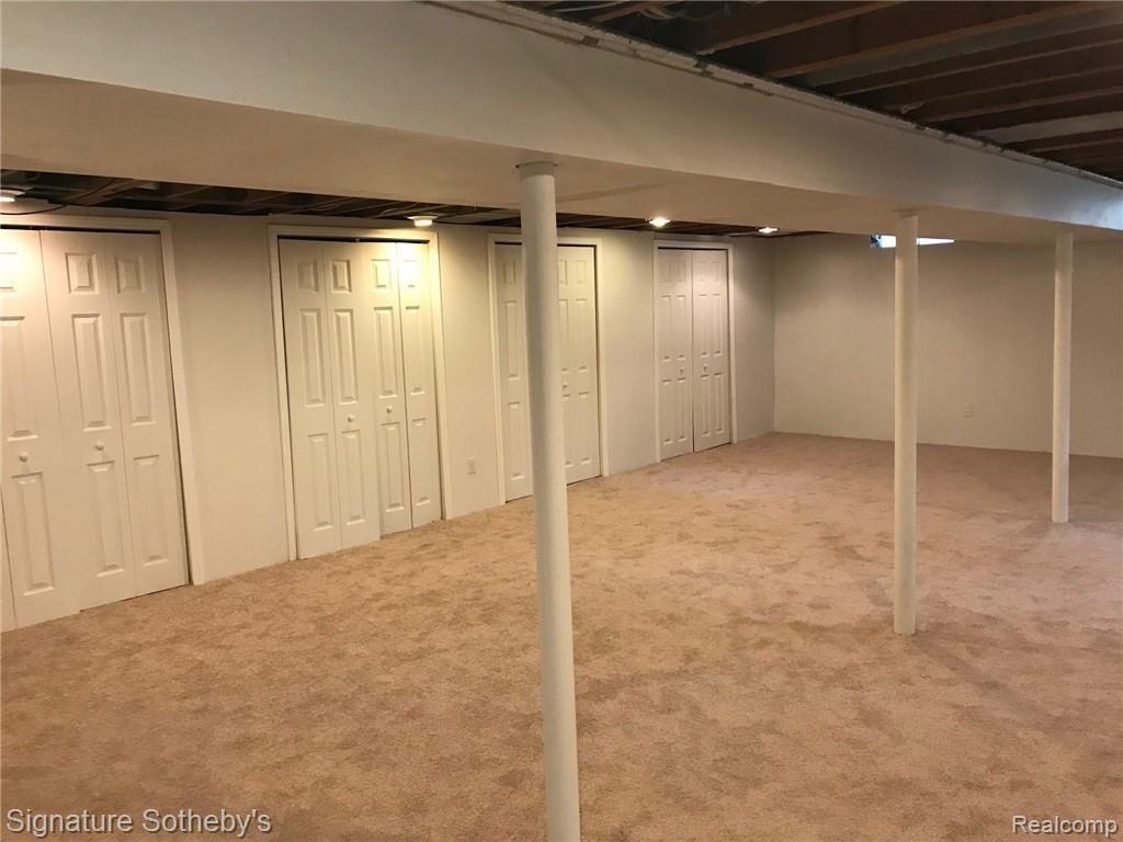 28512 Quail Hollow Road Farmington Hills, MI 48331 - Photo 22 of 28