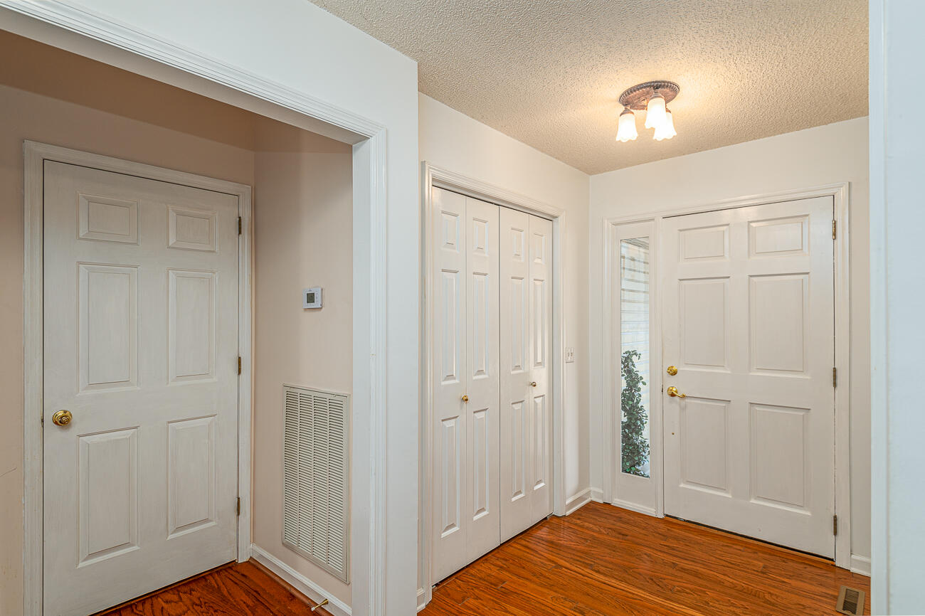 5312 Kellys Point Ooltewah, TN 37363 - Photo 27 of 36 DSC_6146-Edit-2