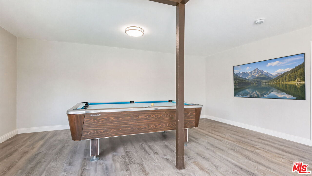 369 East Van Koevering Street Rialto, CA 92376 - Photo 47 of 55