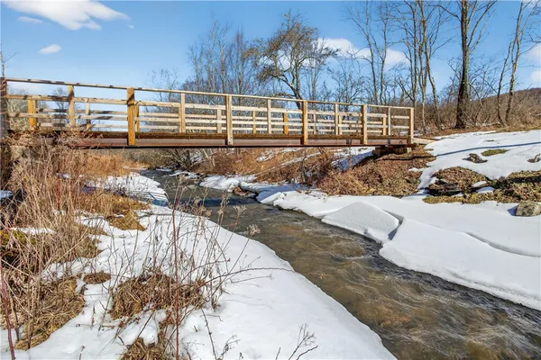 $675,000 | 731 East Handsome Brook Road, Franklin, NY 13775