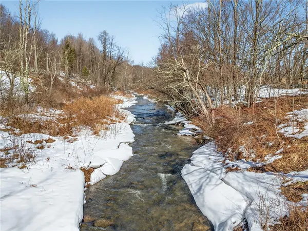 $675,000 | 731 East Handsome Brook Road, Franklin, NY 13775