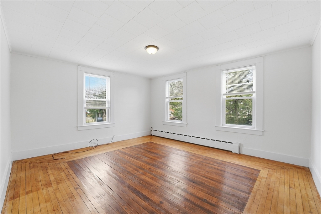 1016 Chestnut Street Palmer, MA 01069 - Photo 16 of 17