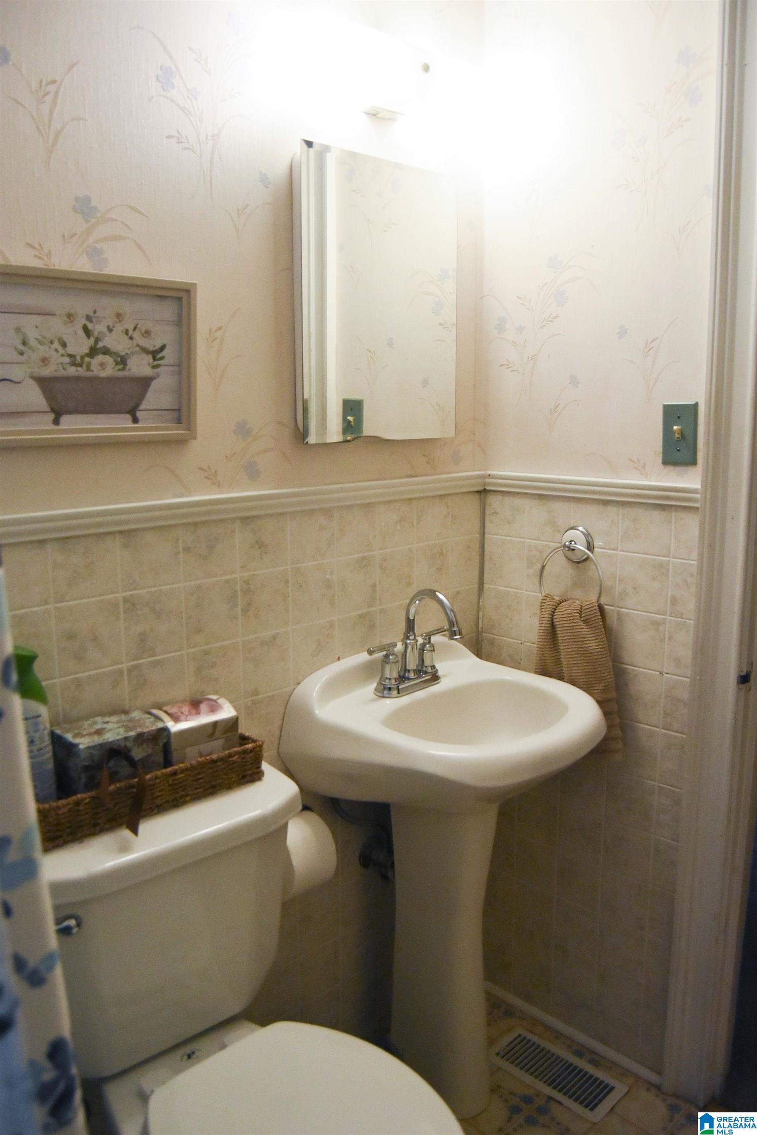 147 West Glade Road Anniston, AL 36206 - Photo 19 of 26