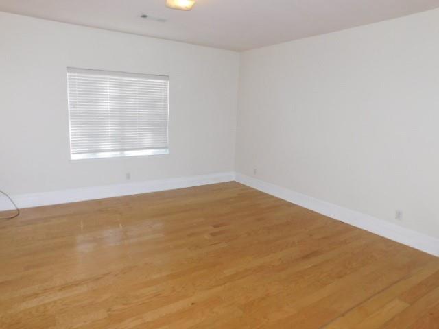 4304 Defoors Farm Trail Powder Springs, GA 30127 - Photo 9 of 41 an empty room with a window