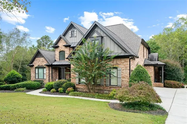 $950,000 | 2522 Autumn Maple Drive, Braselton, GA 30548