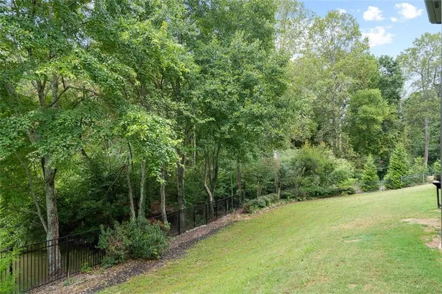 $950,000 | 2522 Autumn Maple Drive, Braselton, GA 30548