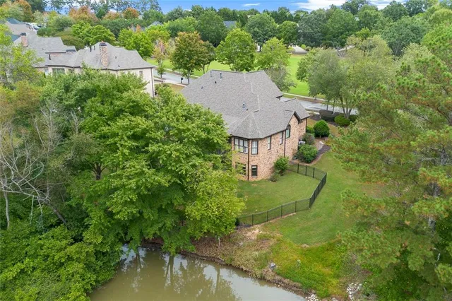 $950,000 | 2522 Autumn Maple Drive, Braselton, GA 30548