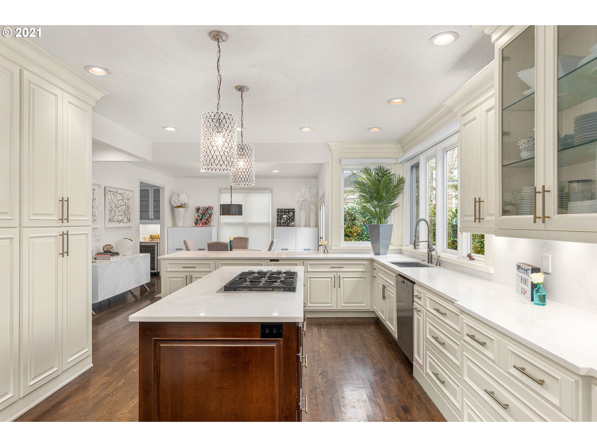 11511 South Riverwood Road Portland, OR 97219 - Photo 12 of 32 Gallery Image 12