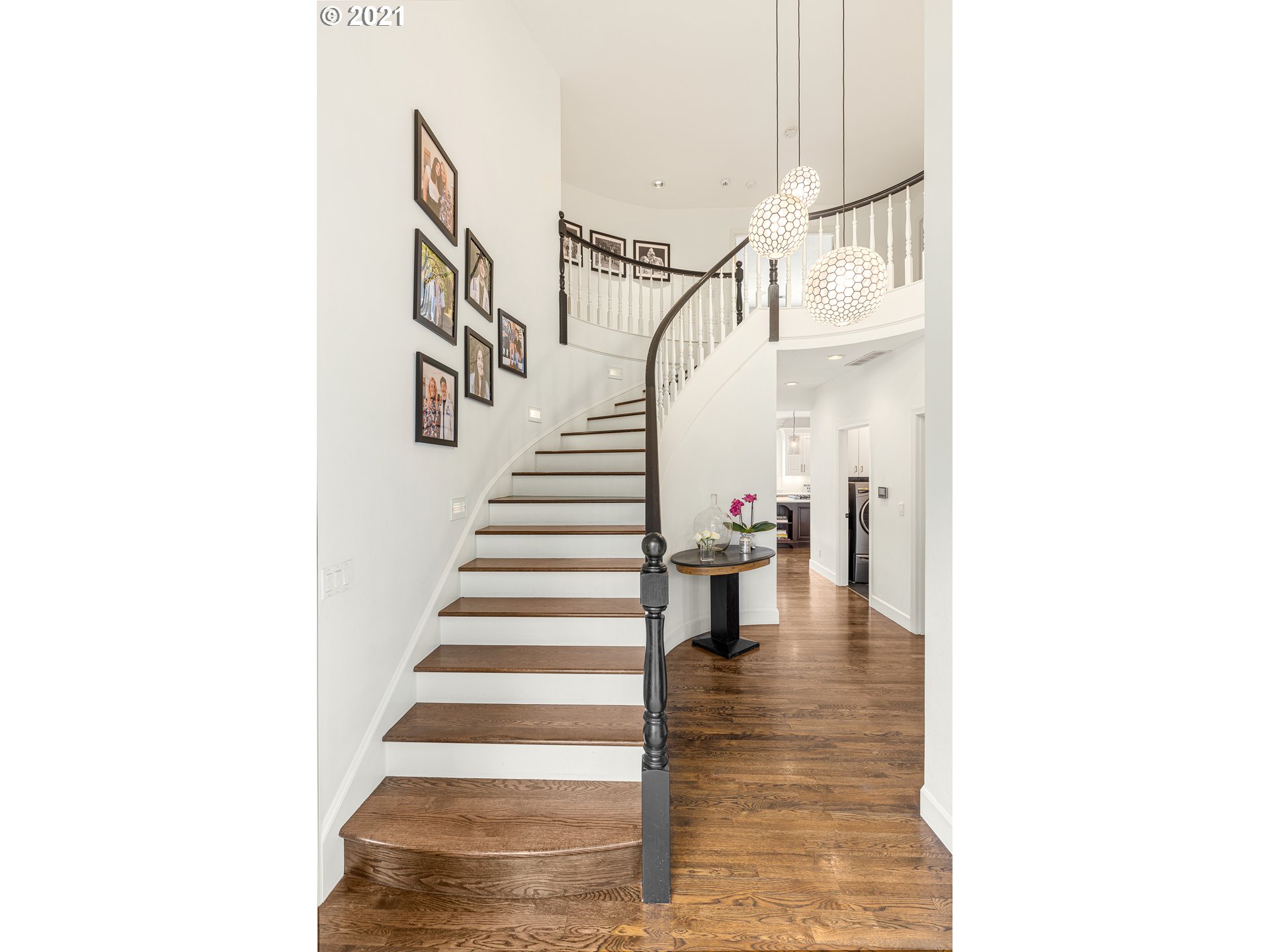11511 South Riverwood Road Portland, OR 97219 - Photo 5 of 32 Gallery Image 5