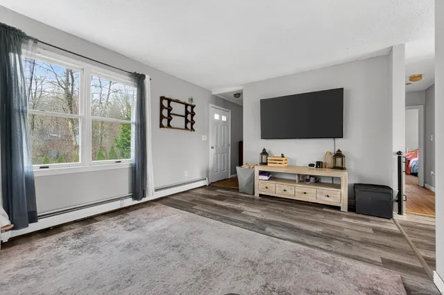 $325,000 | 887 Sterling Road, Sterling, CT 06377