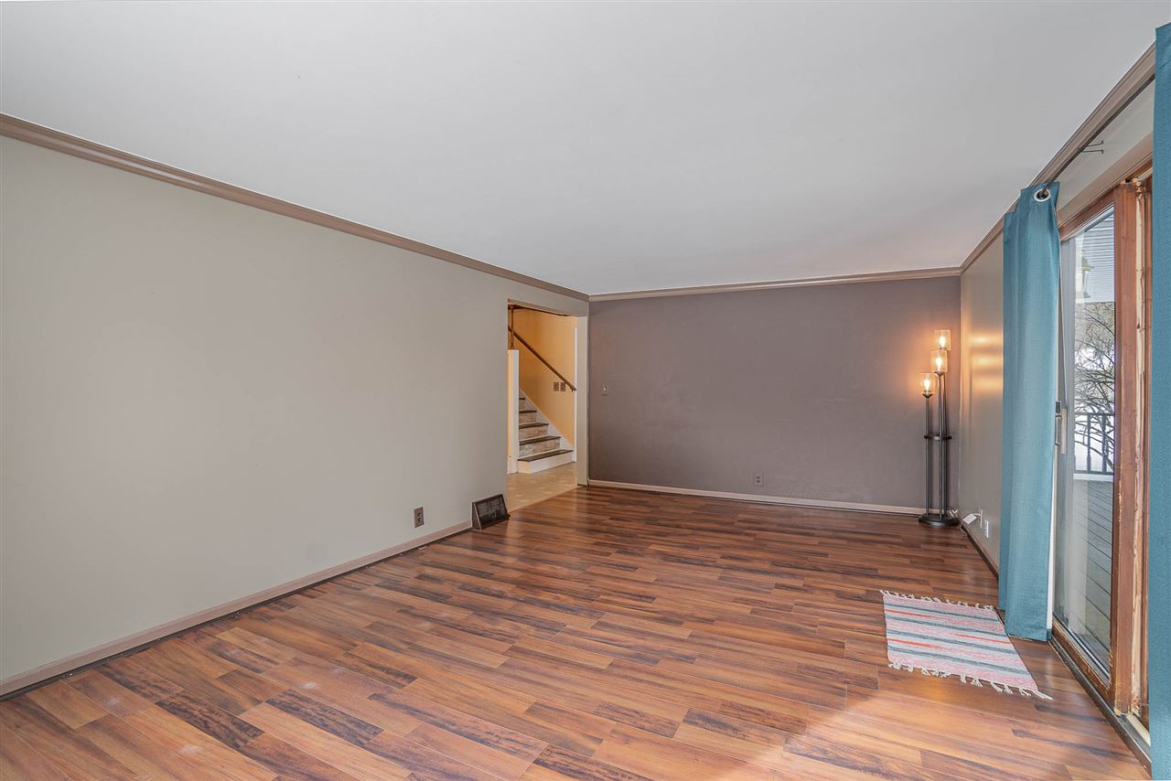 11950 West Chapman Road Blanchard, MI 49310 - Photo 12 of 30 1884236-11.JPG