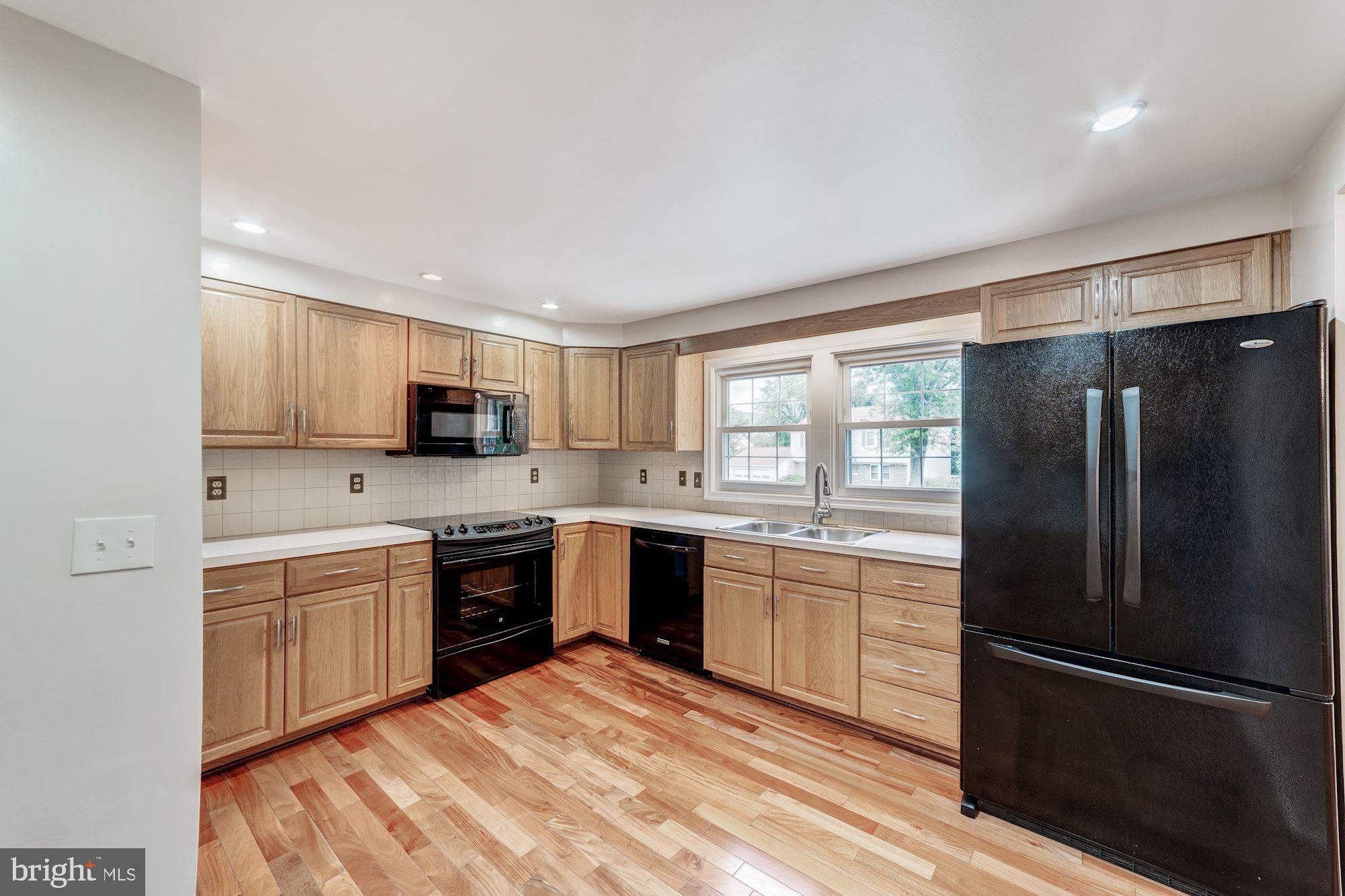 9519 Burning Branch Road Burke, VA 22015 - Photo 19 of 37 Gallery Image 19