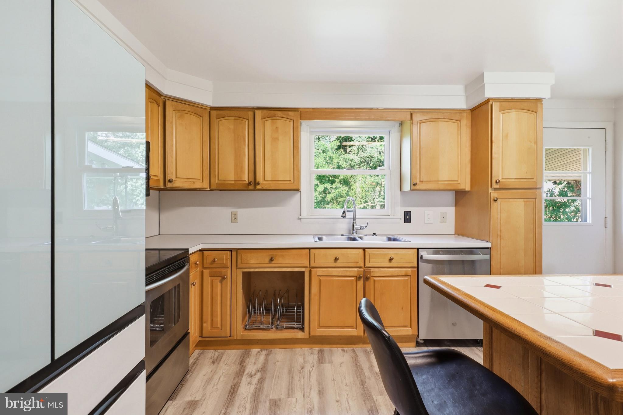 1733 Powder Mill Road York, PA 17403 - Photo 13 of 38 Gallery Image 13