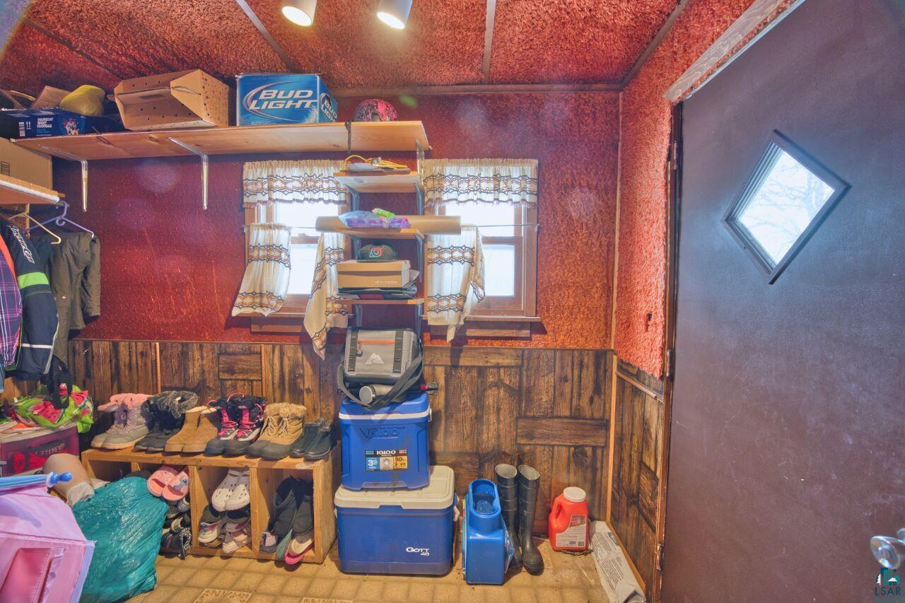 417 Arlington Road Hoyt Lakes, MN 55750 - Photo 16 of 32 View of storage room