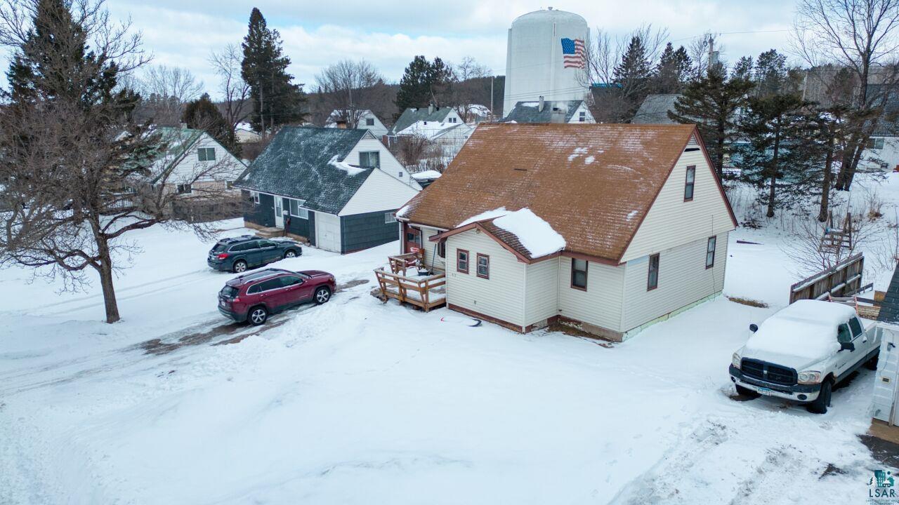417 Arlington Road Hoyt Lakes, MN 55750 - Photo 27 of 32 Snowy aerial view featuring a residential view