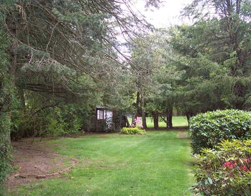 1078 Toll Gate Road Warwick, RI 02886 - Photo 12 of 12 Yard/Garden.