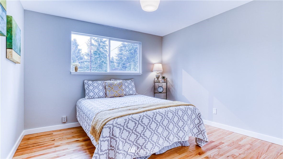9820 227th Place Southwest Edmonds, WA 98020 - Photo 14 of 28 Gallery Image 14