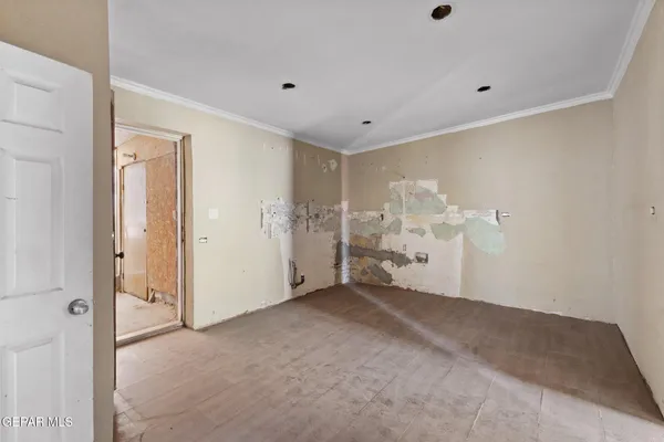 a view of empty room