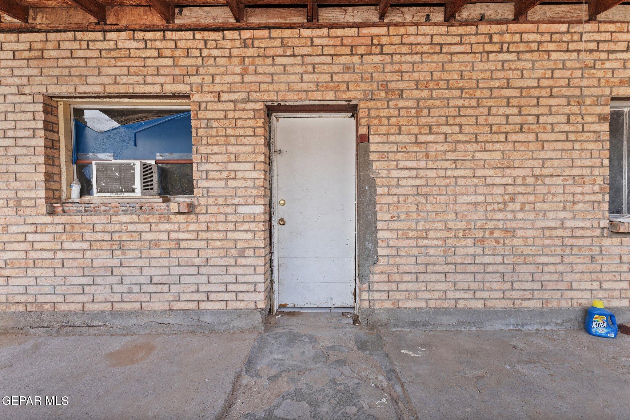 7080 2nd Avenue Canutillo, TX 79835 - Photo 38 of 38 a view of a brick house with four windows