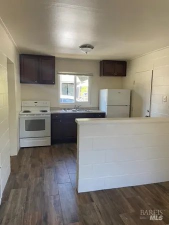 $2,095,000 | 530-570 Talmage Road, Ukiah, CA 95482