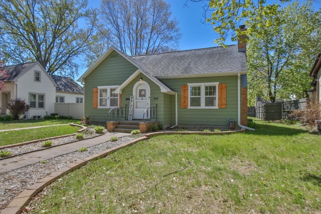 417 Ruder Street Wausau, WI 54403 - Photo 3 of 31