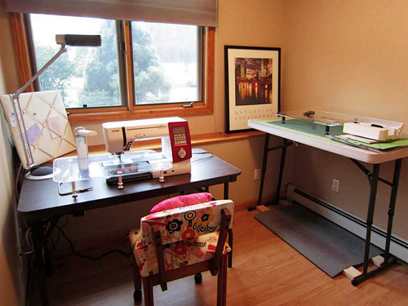 175 Mohawk Trail Cranston, RI 02921 - Photo 14 of 19 Studio/Study/Office. Downstairs office. Has bathroom on same floor.