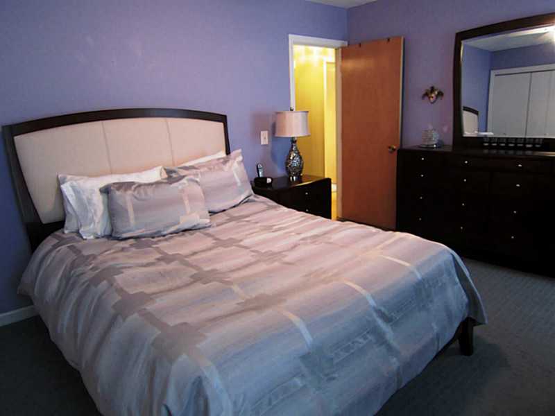 175 Mohawk Trail Cranston, RI 02921 - Photo 8 of 19 Master Bedroom.
