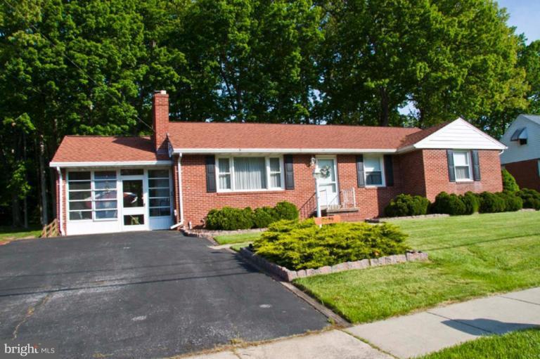 9824 Gunforge Road Perry Hall, MD 21128 - Photo 2 of 20 LG. 3B/R,2 FULL,1/2 BA.LOCATED ON LG. LEVEL LOT.
