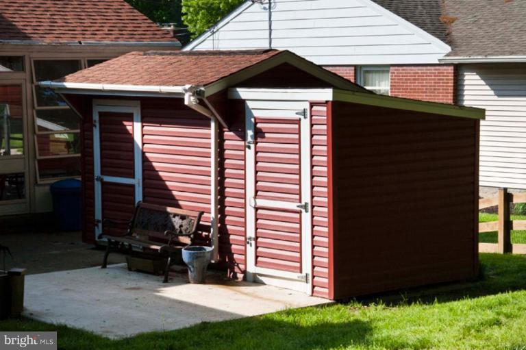 9824 Gunforge Road Perry Hall, MD 21128 - Photo 5 of 20 Shed closest to home.