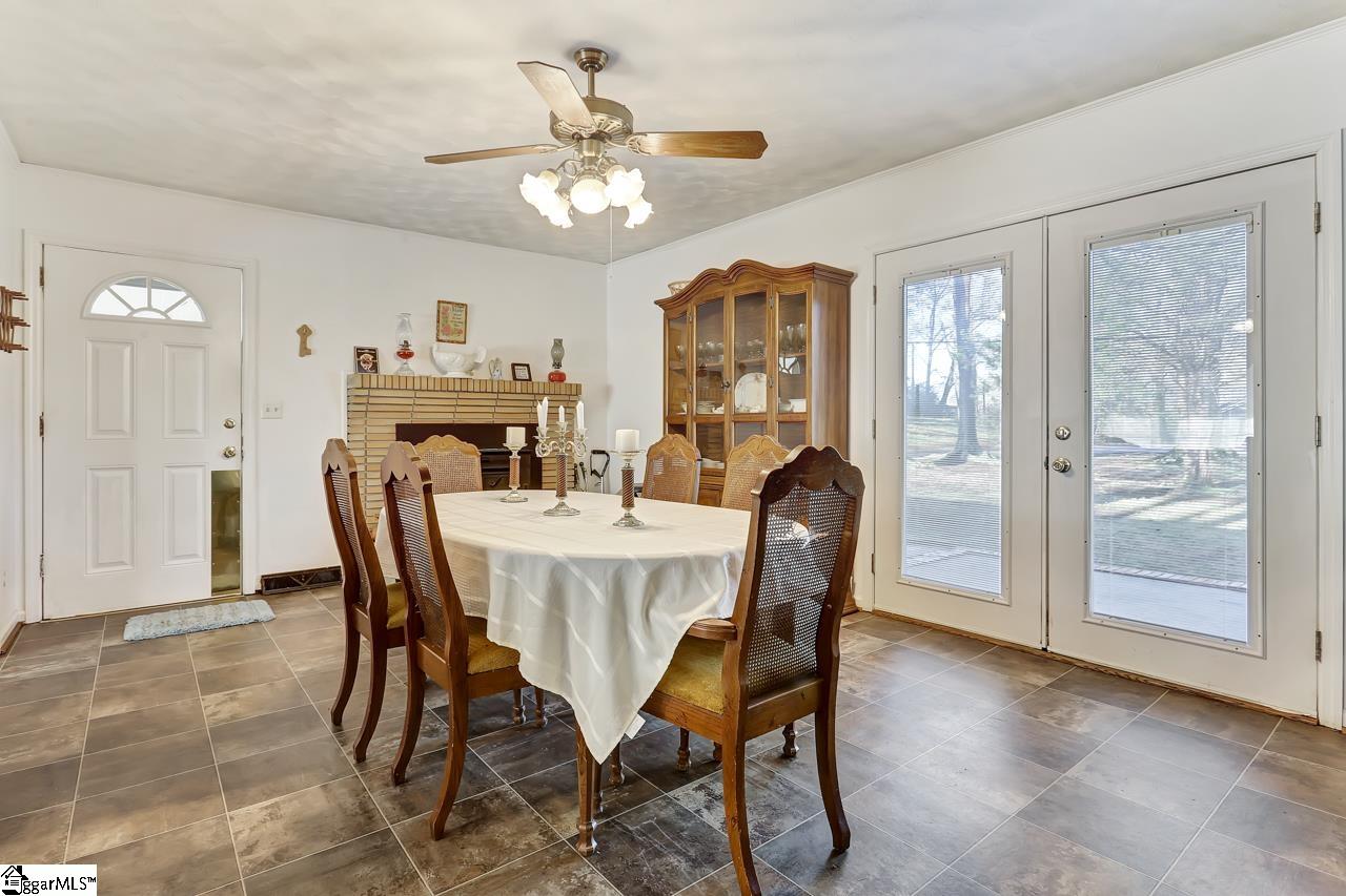 675 Arlington Road Greer, SC 29651 - Photo 11 of 34